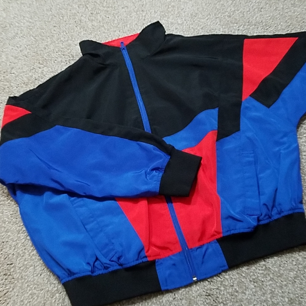 Retro Inspired Windbreaker